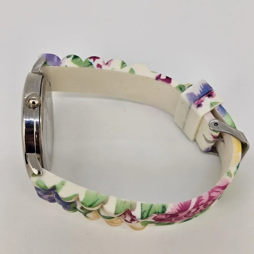 Women's 40MM Watch Gray Dial Case Flowers Plastic Band Straps New Battery‎